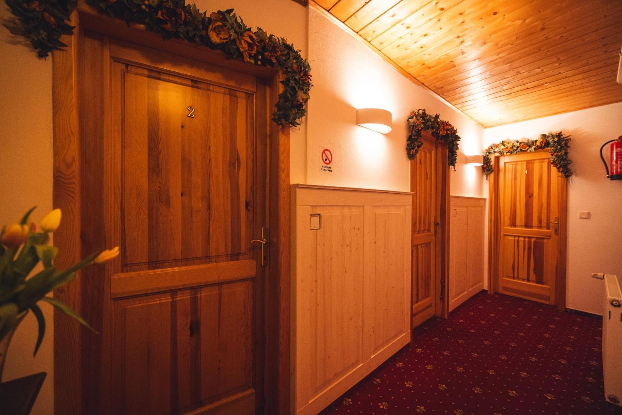 Penzion U Papousku Jindřichŭv Hradec Exterior foto