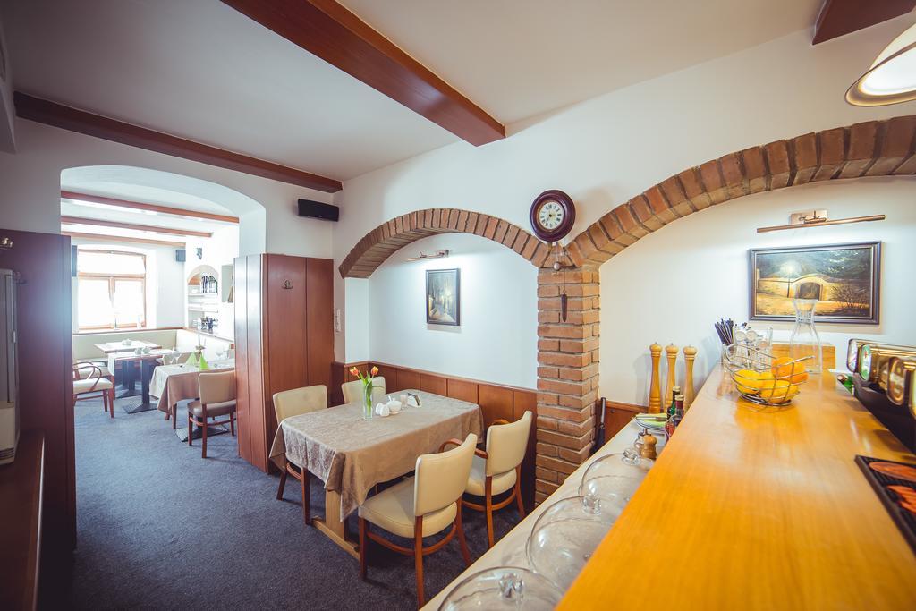 Penzion U Papousku Jindřichŭv Hradec Exterior foto